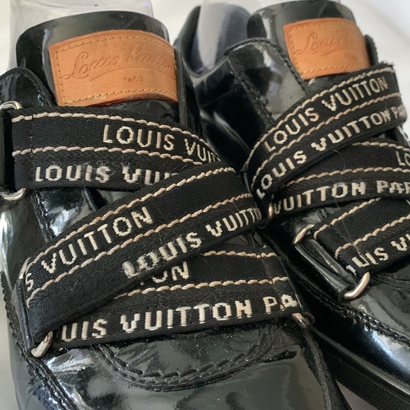 LOUIS VUITTON Black Patent Leather Trainers - Picture 12 of 16